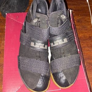 Lebron James basketball sneakers